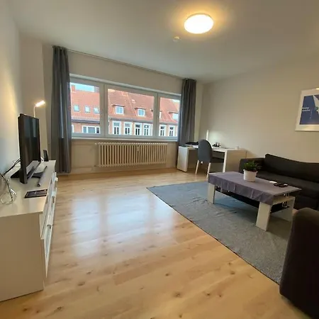 City, 2-zimmer, Kueche, Voll-bad, Balkon Lejlighed Kiel
