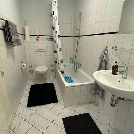 City, 2-zimmer, Kueche, Voll-bad, Balkon Lejlighed Kiel
